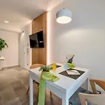 Venice 아파트