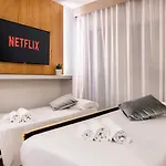아파트 Venice